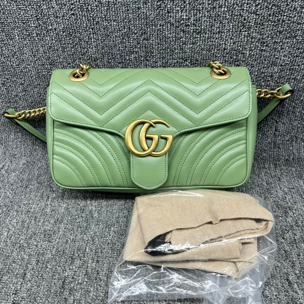 100% Authentic GUCCI GG Marmont Green Small Leather Shoulder Bag - Picture 1 of 16